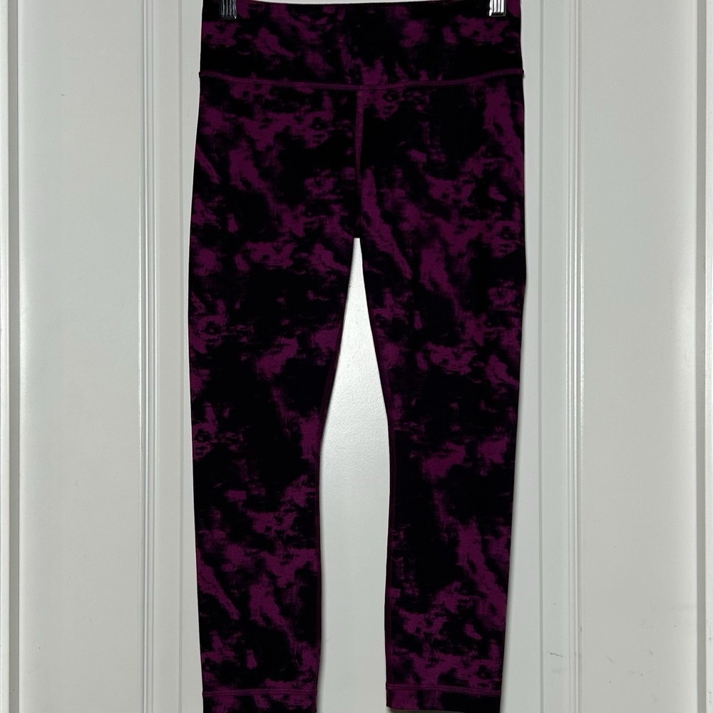 Lululemon Breezie Regal Plum Black Wunder Under Crop II Full-On Luon Tights